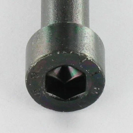 1 X Vis Métaux CHC BTR M10X90 Filetée Sur 32 Classe 8.8 Clé De 8 HC8 Acier Zingué Noir 3 1 X Vis Métaux CHC BTR M10X90 Filetée Sur 32 Classe 8.8 Clé De 8 HC8 Acier Zingué Noir – Image 3